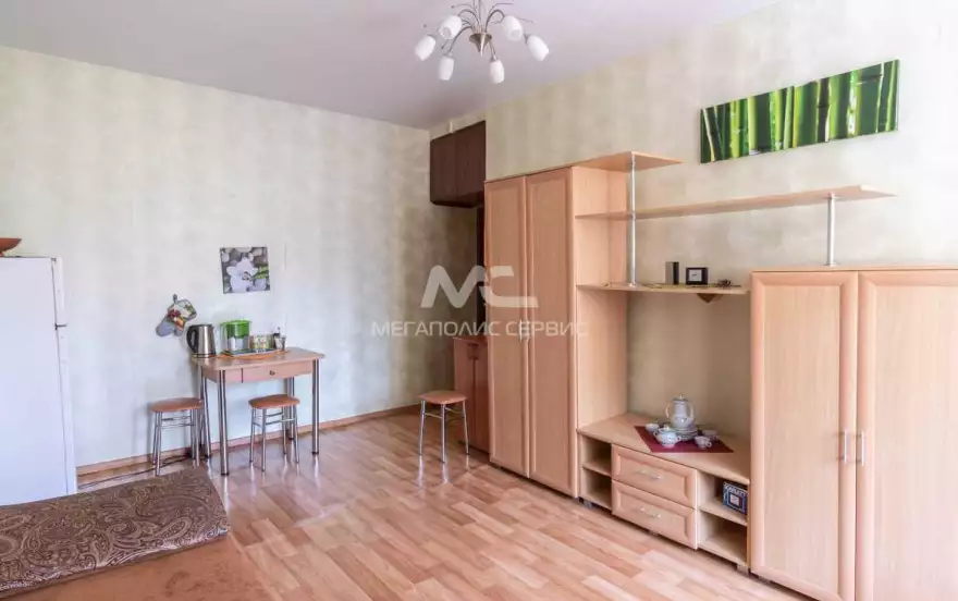 Маяковского улица, 8