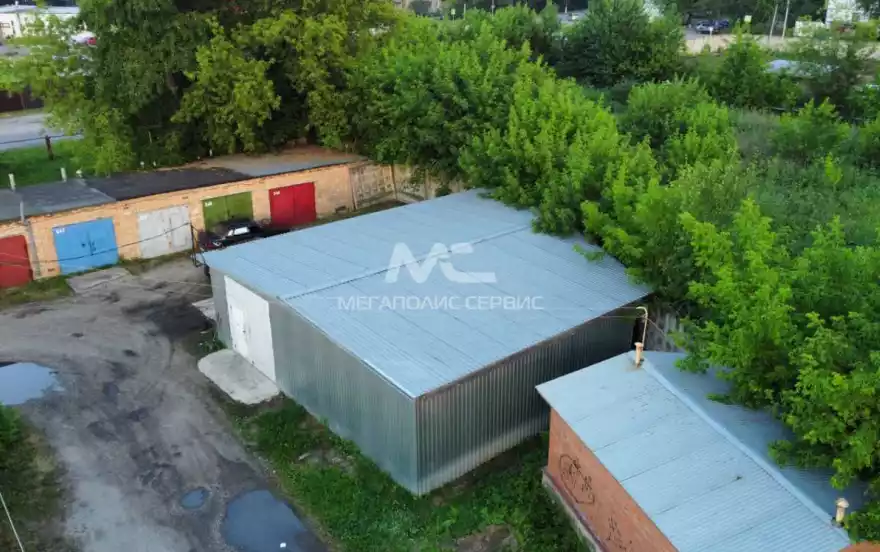 Гаражная улица, 38