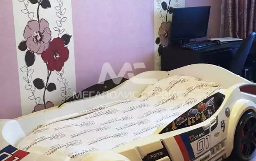 Бережок улица, 14