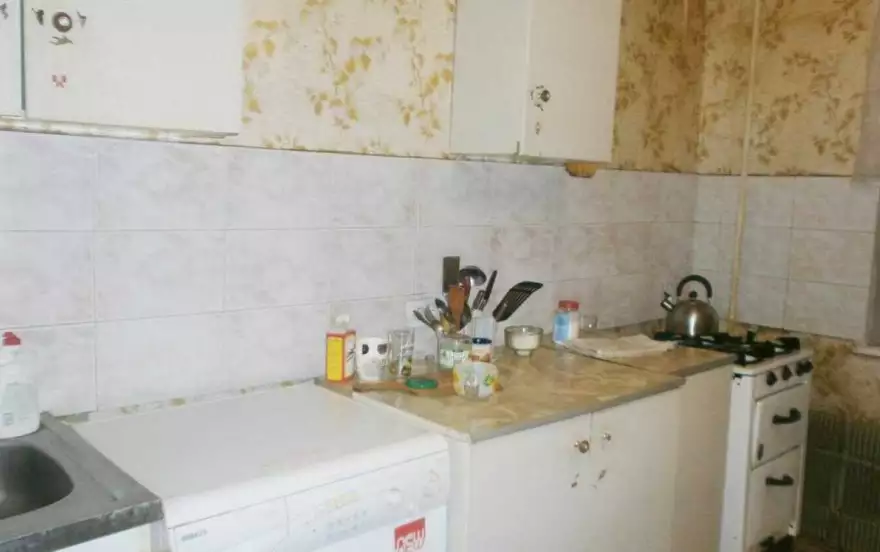 Достоевского улица, 1