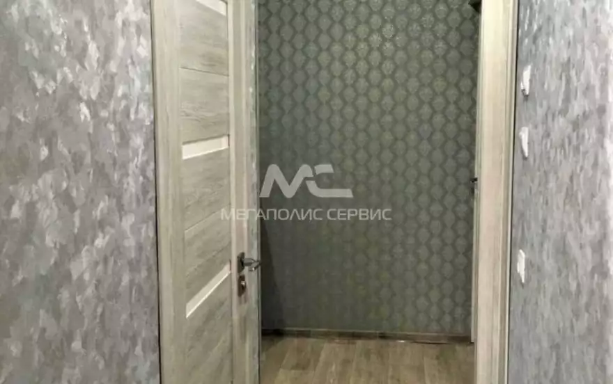 Героев Космоса улица, 42