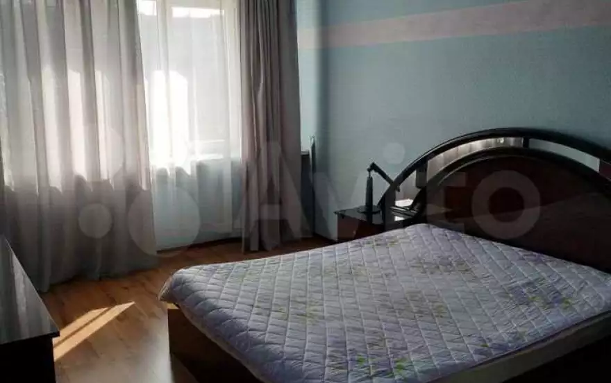 Юных Натуралистов улица, 13