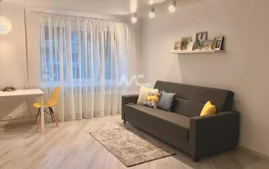 Репина улица, 12