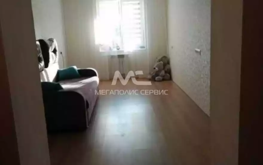 Строителей улица, 24