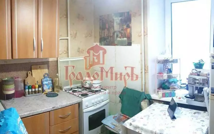 Добролюбова улица, 4