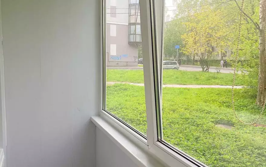 Урицкого улица, 33