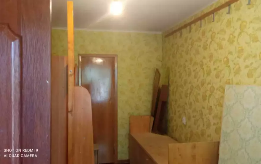 Осенняя улица, 17