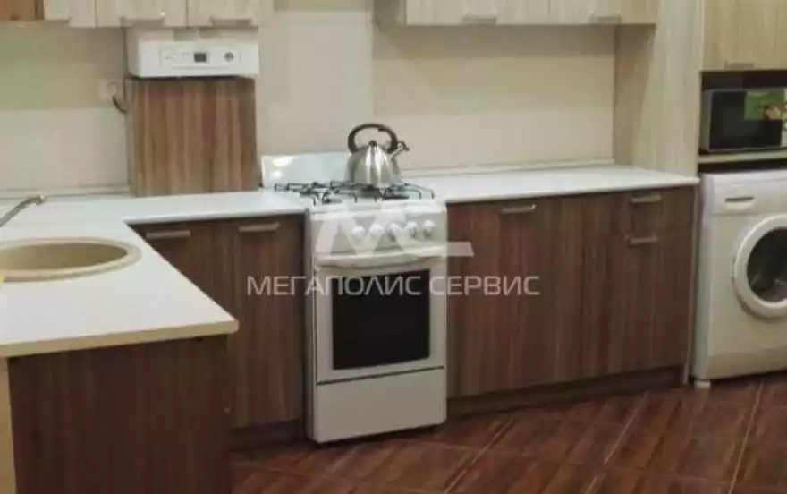 Виктора Денисова улица, 10