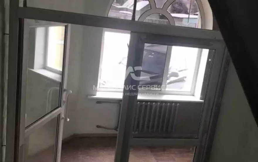 Строителей улица, 28