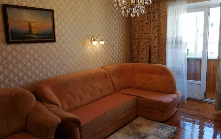 Кальварийская улица, 2