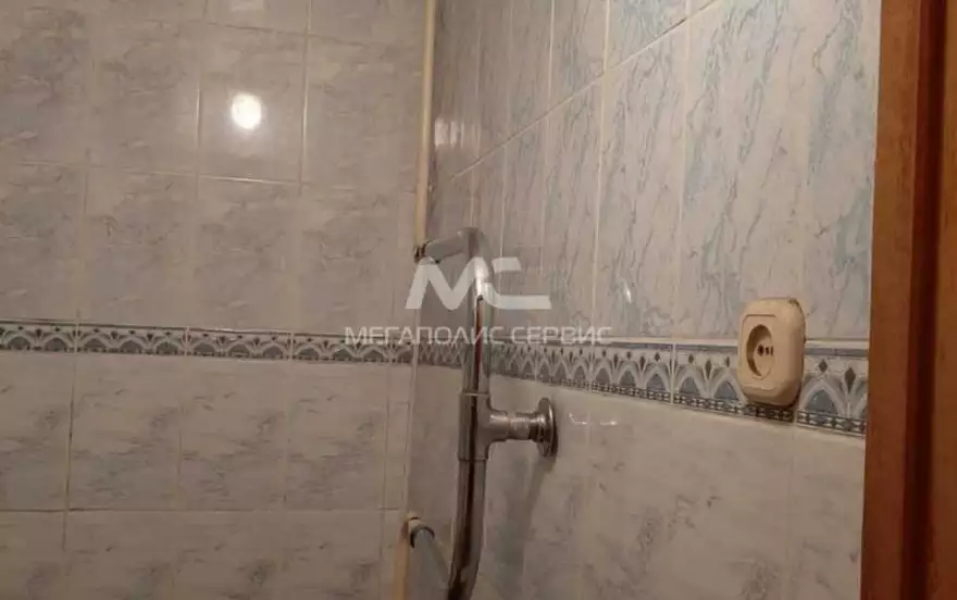 Социалистическая улица, 8