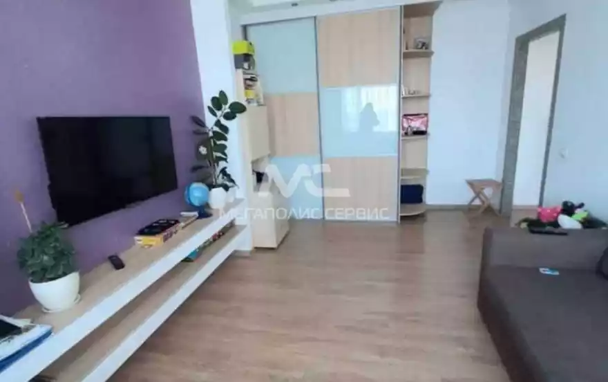 Тухачевского улица, 24/4