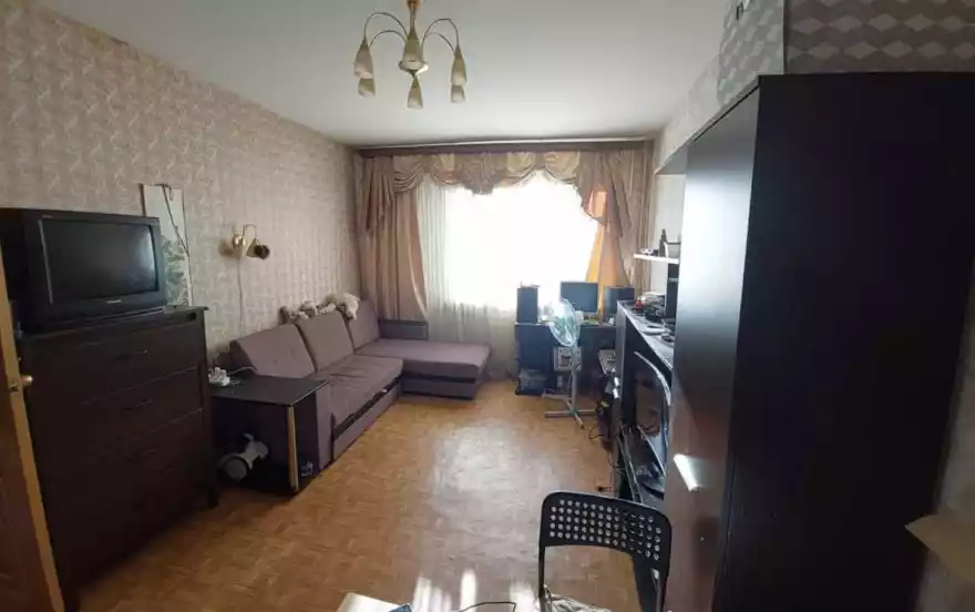 Маршала Казакова улица, 28к1