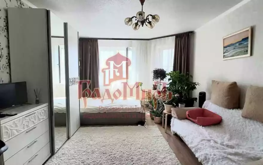 Чекистская улица, 8