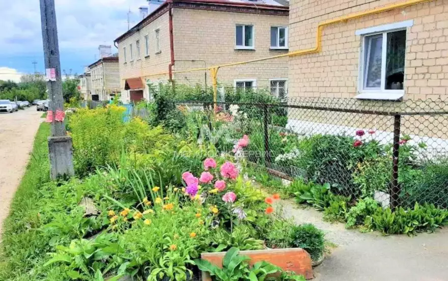 Славянская улица, 50