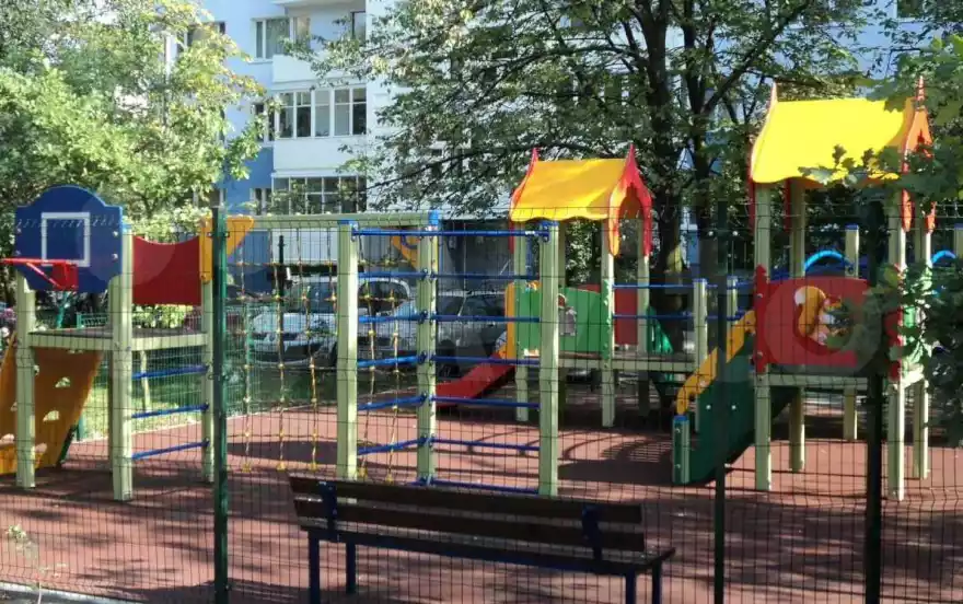 Зарайская улица, 15