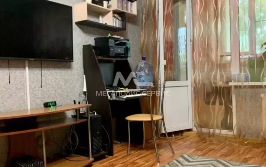 Жилая улица, 7