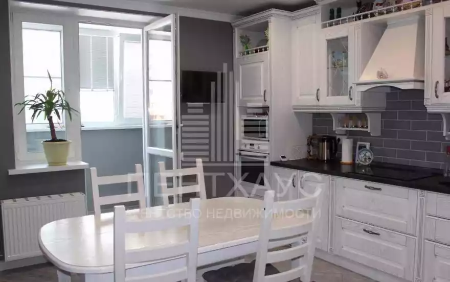 Мира ул., 2 д.