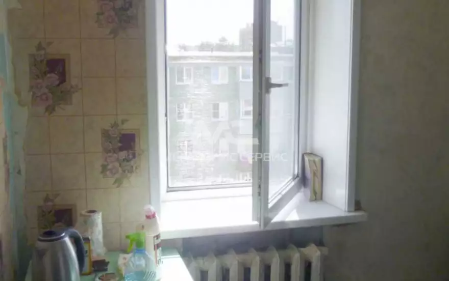 Самодеятельная улица, 14