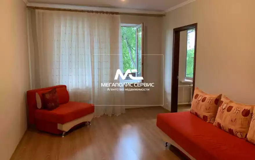 Восстания улица, 6