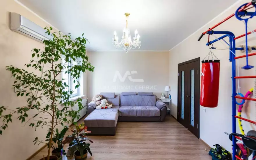 Аксакова улица, 8к1