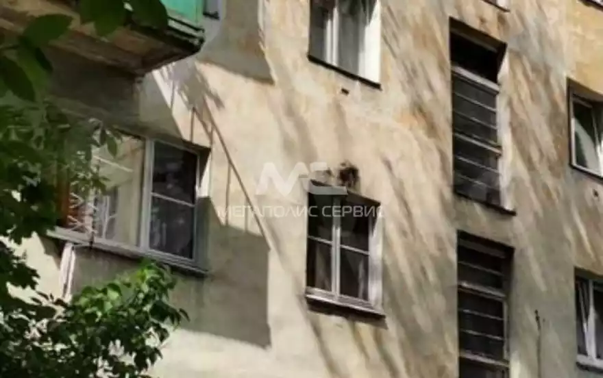 Космонавта Леонова улица, 50