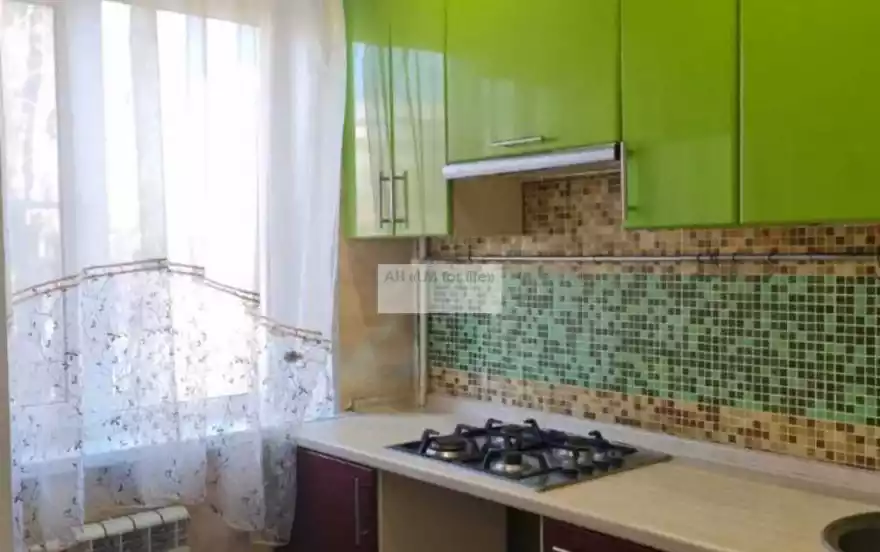 Новосёлов улица, 24