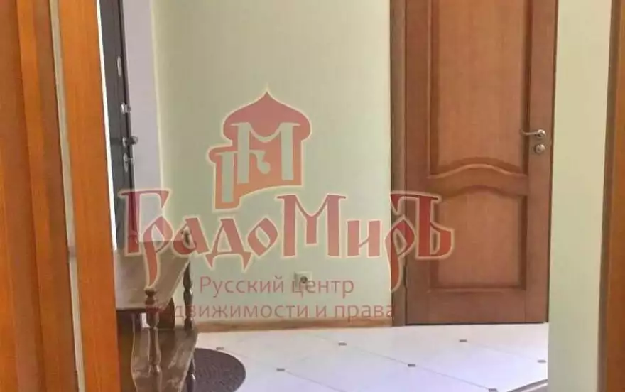 Колпакова улица, 10