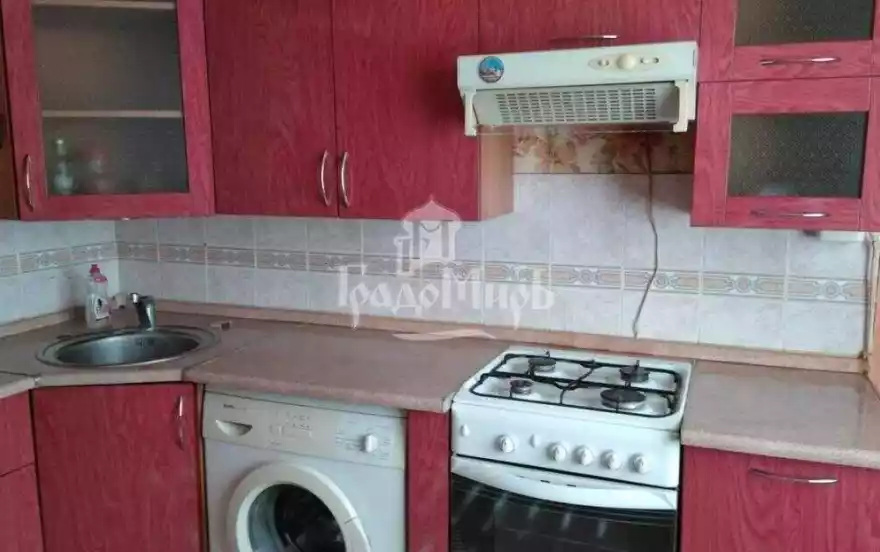 Лесная улица, 1