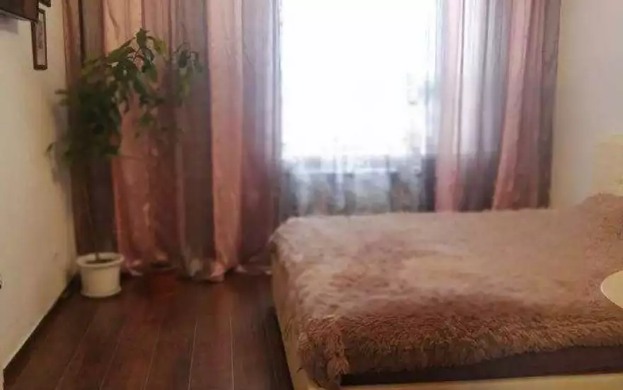 улица Апрельская, 3