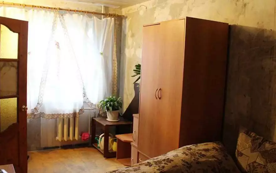 Коммунистическая улица, 12