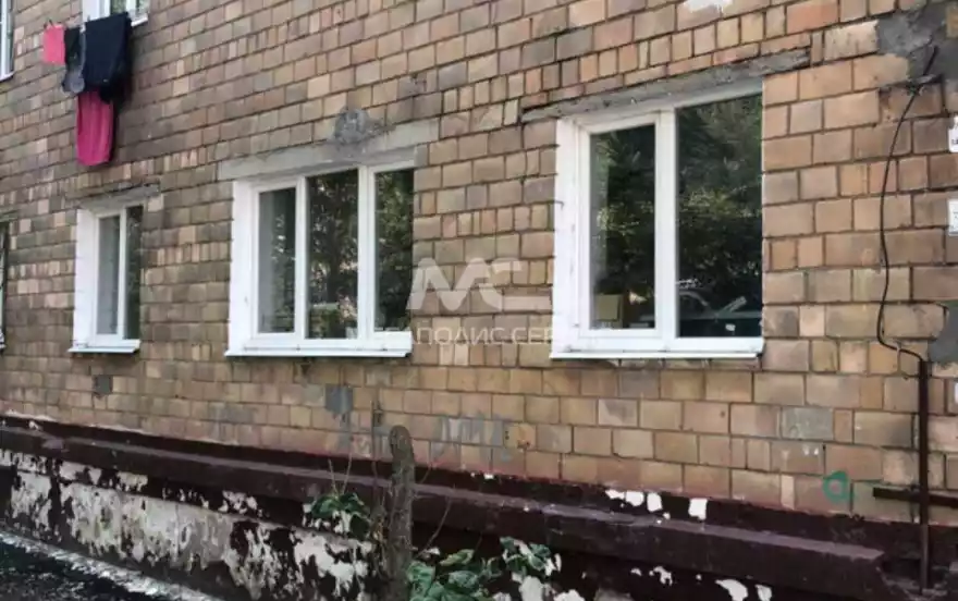 Школьная улица, 32