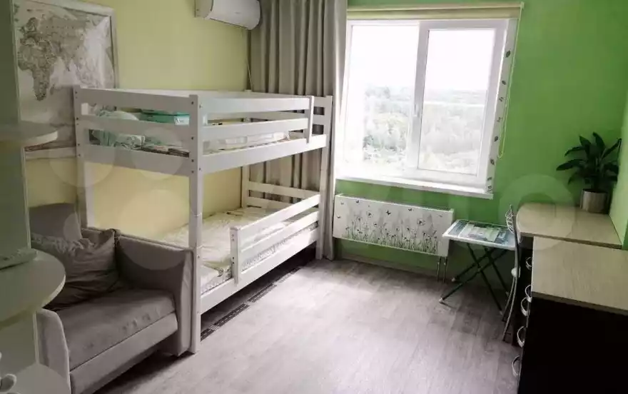 Олимпийский б-р, 14