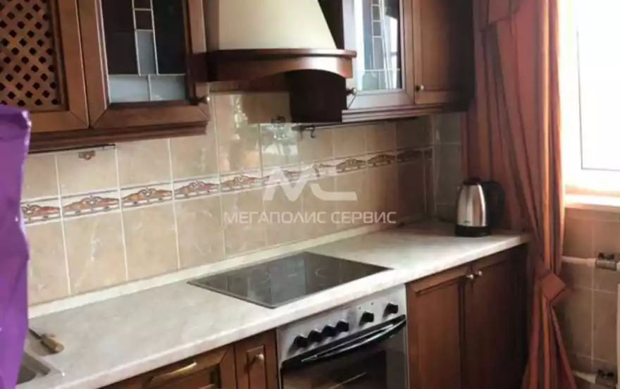 Школьная улица, 55