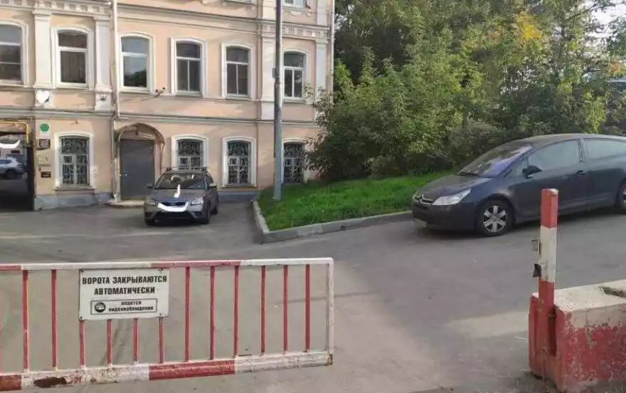 Старая Басманная улица, 10