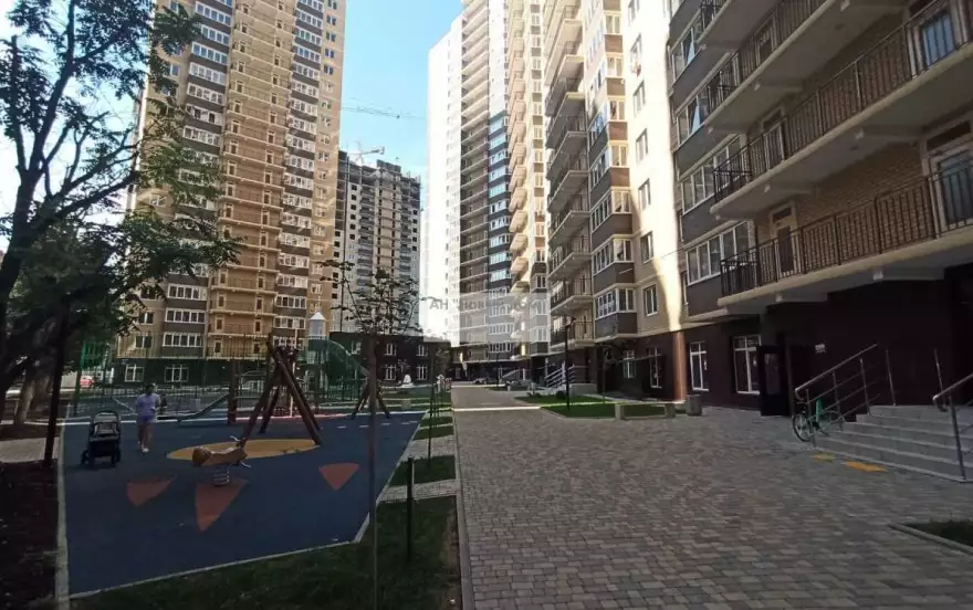 Свобода жк, 3