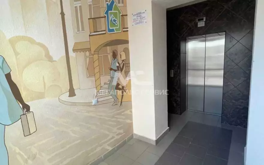 Строителей улица, 77