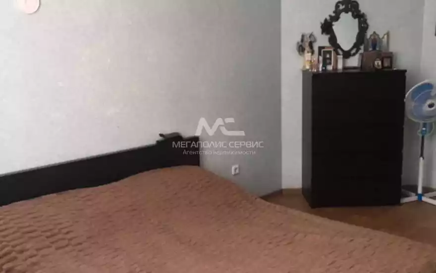 Уральская улица, 8