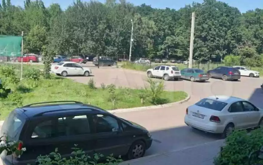 Московский пр-кт, 175