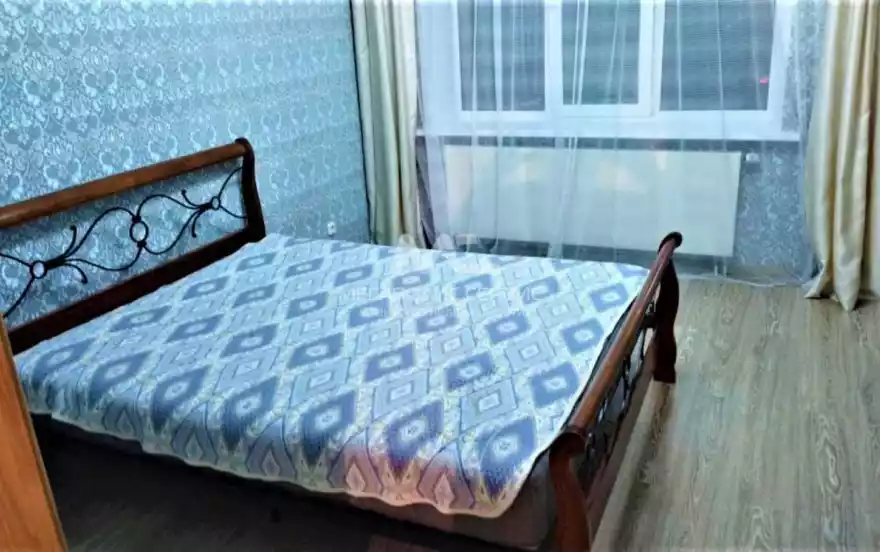 Мира улица, 51