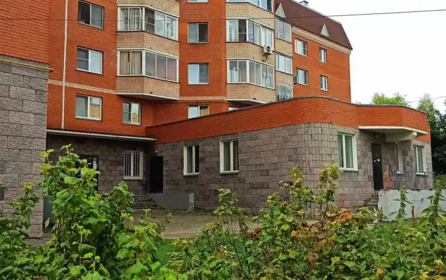 Вишнёвый б-р, 8