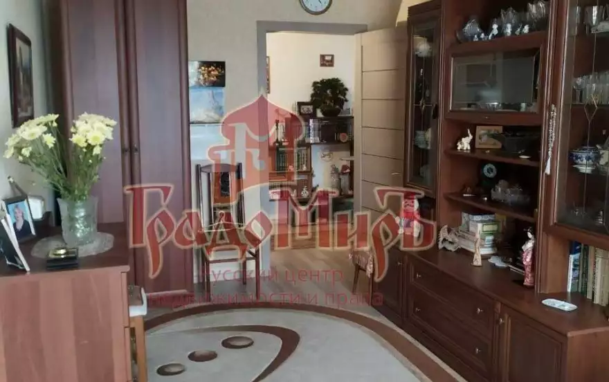 Добролюбова улица, 32б