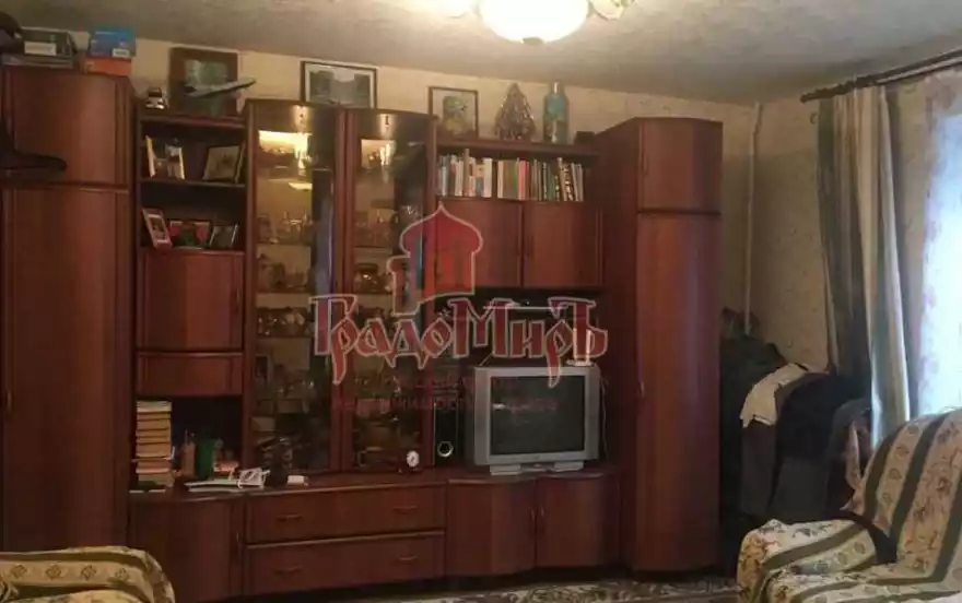 Центральная улица, 10