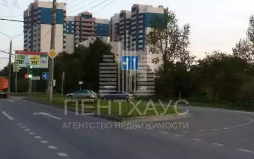 Верхняя Дуброва ул., 40