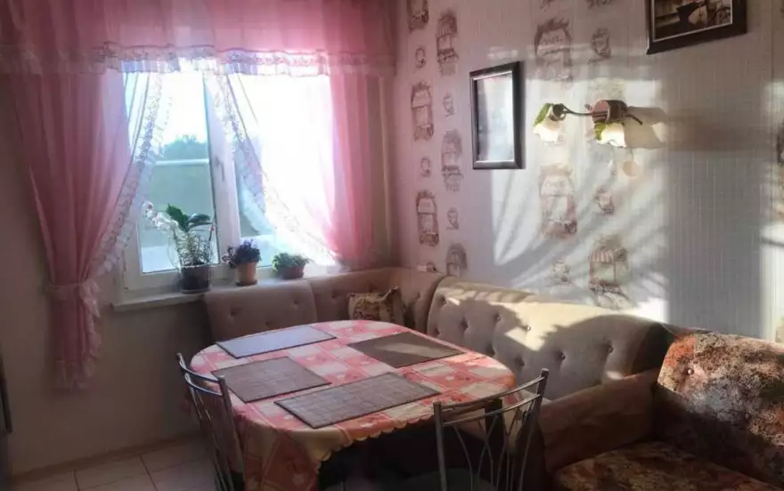 Лёни Голикова улица, 47к3