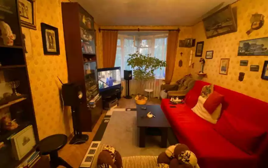 Кузнецовская улица, 18