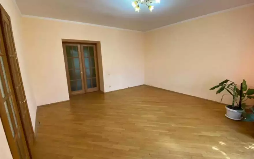 Гоголя улица, 71