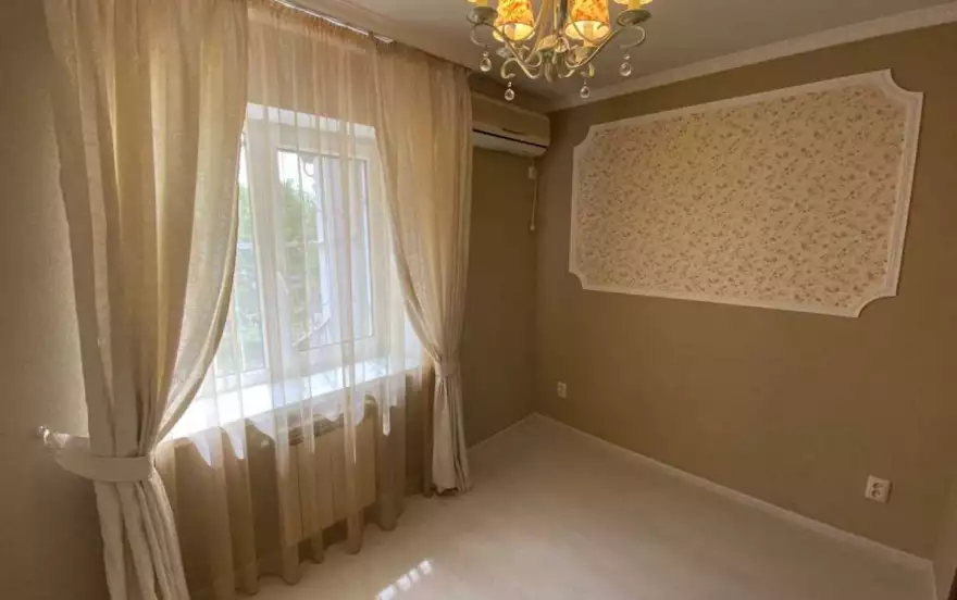 Валдайская улица, 6