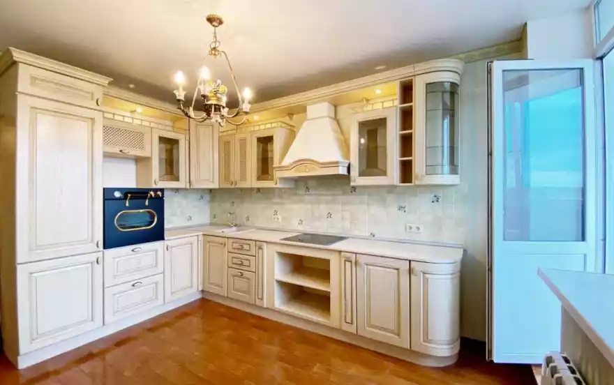 Маршала Жукова улица, 16