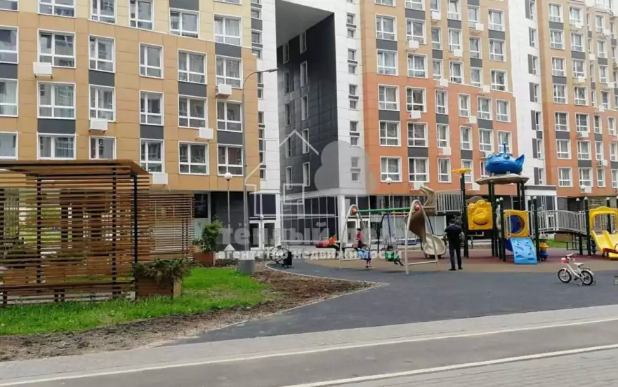Академика Легостаева улица, 8